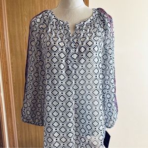 Women’s Sheer Patterned Black & White Blouse, NWT, XL